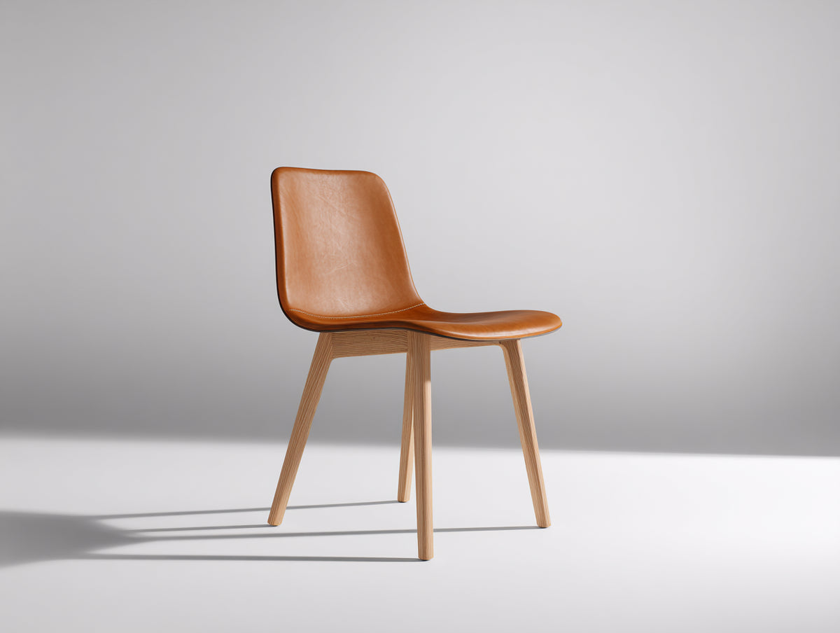 Esszimmerstuhl mit Kunstlederbezug 52x58x82 cm - Cognacbraun und Naturholz - Gepolsterte Sitzschale im modernen Design